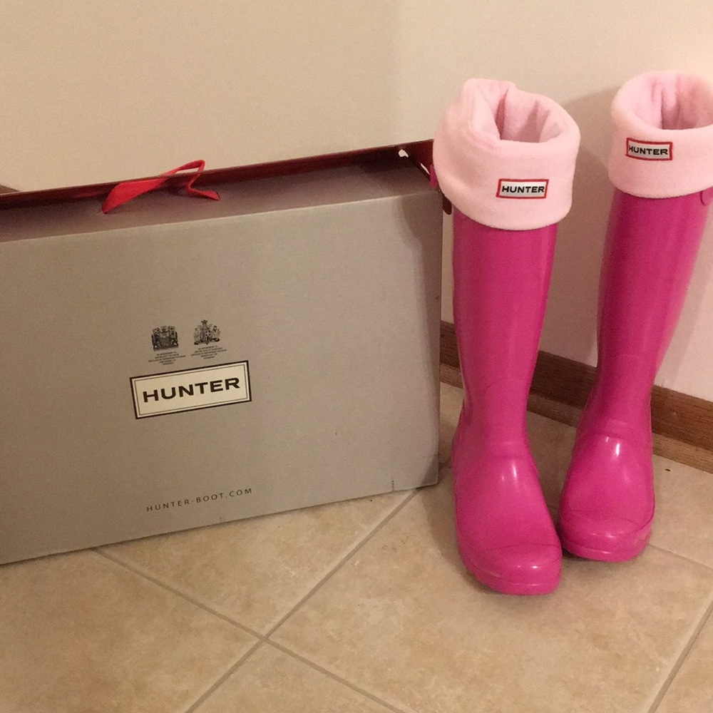 Hunter Original Rain Boots with Tall Boot Socks